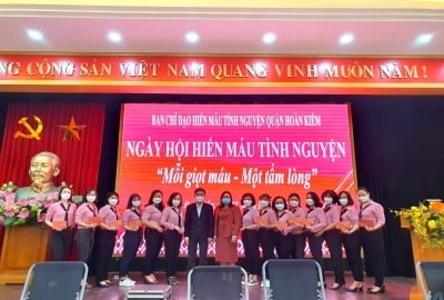 Trường mầm non A tích cực tham gia Ngày hội Hiến máu tình nguyện với chủ đề "Những giọt máu hồng ngành GDĐT quận Hoàn Kiếm" năm 2021